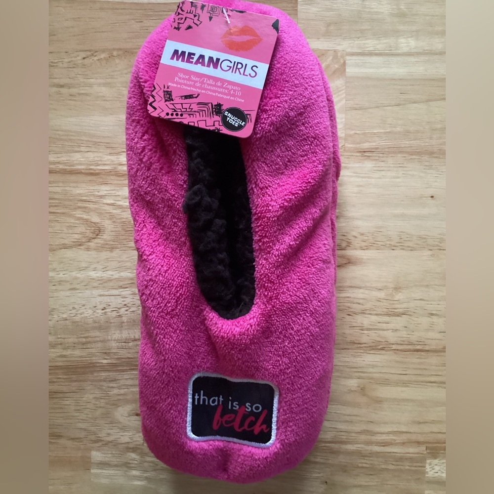 Mean Girls That Is So Fetch Pink Cozy Snuggle Toes Slippers New